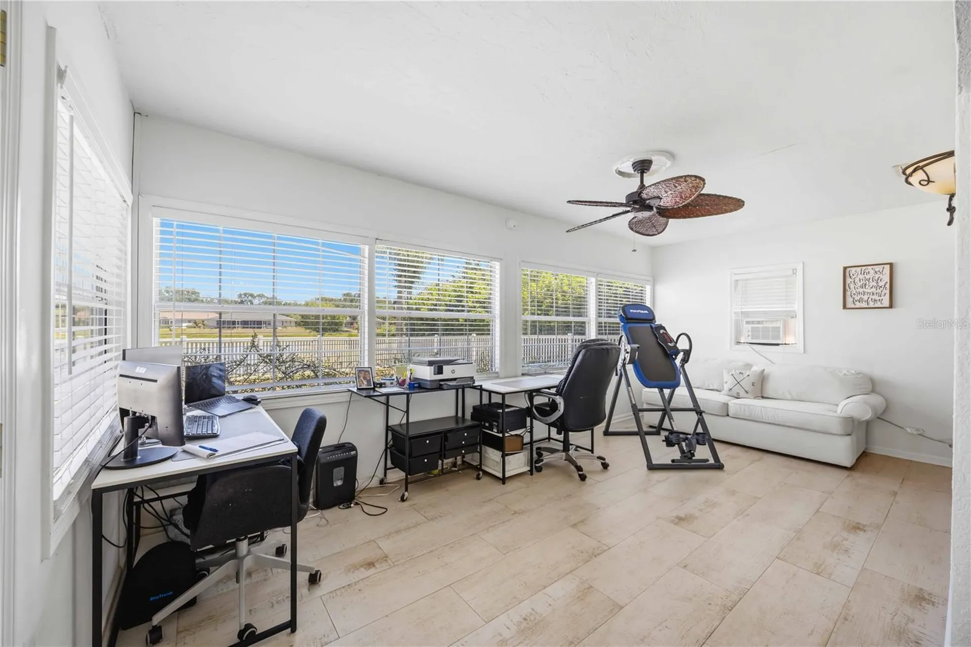 4851 Hamlets Grove Drive Sarasota FL 34235