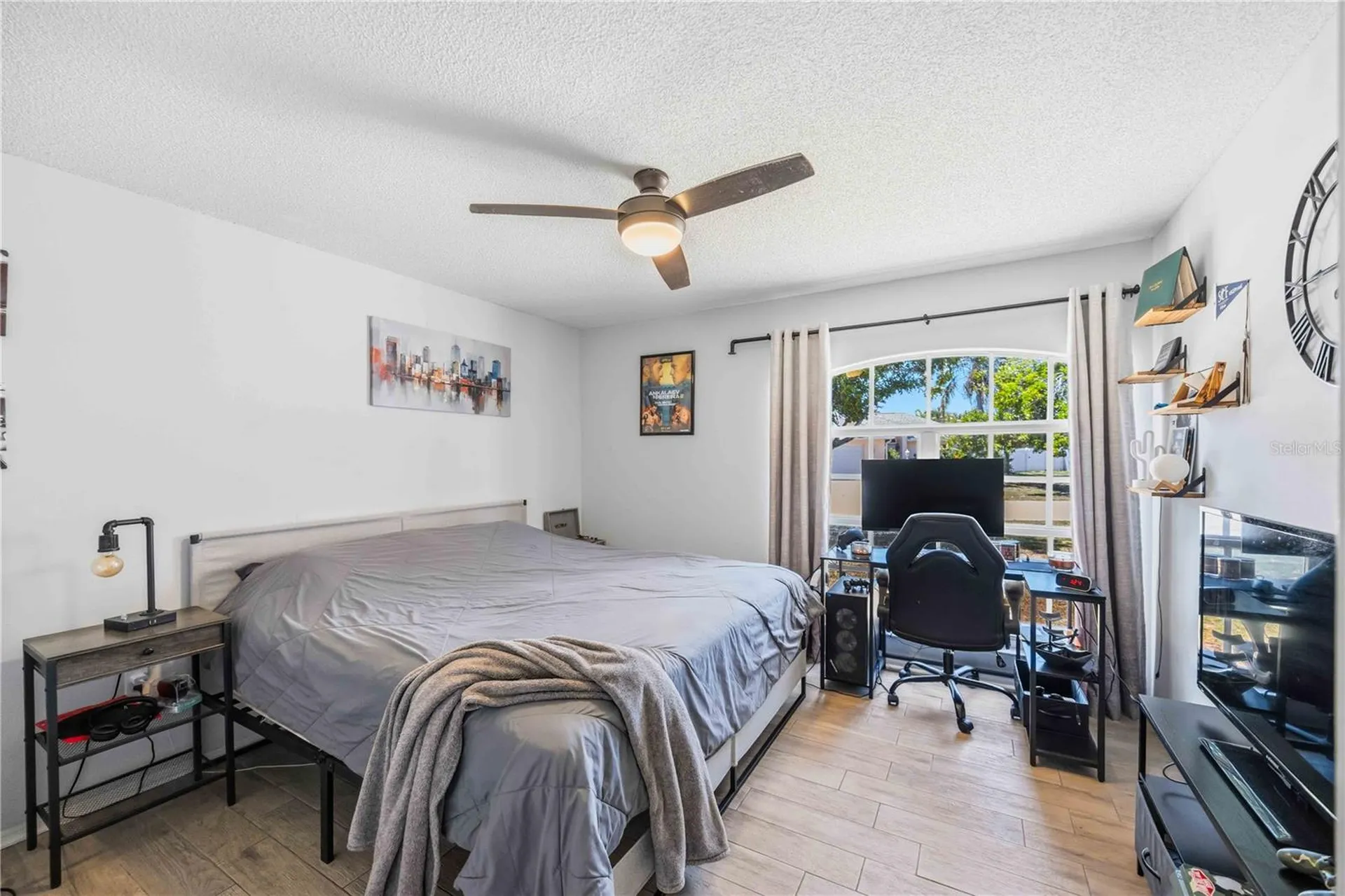 4851 Hamlets Grove Drive Sarasota FL 34235