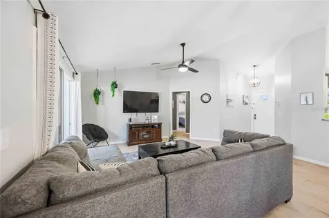 4851 Hamlets Grove Drive Sarasota FL 34235