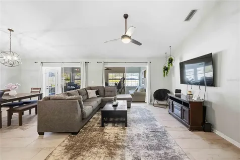 4851 Hamlets Grove Drive Sarasota FL 34235