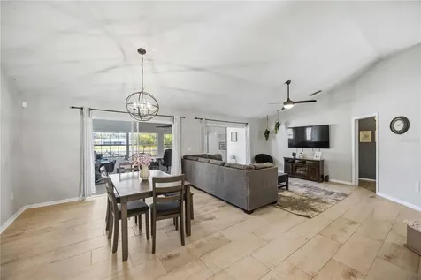 4851 Hamlets Grove Drive Sarasota FL 34235