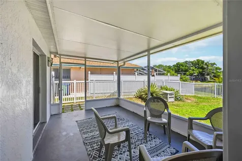4851 Hamlets Grove Drive Sarasota FL 34235