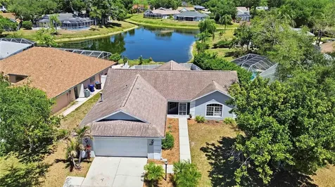 4851 Hamlets Grove Drive Sarasota FL 34235