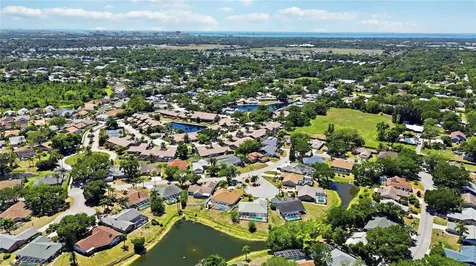 4851 Hamlets Grove Drive Sarasota FL 34235