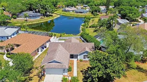 4851 Hamlets Grove Drive Sarasota FL 34235