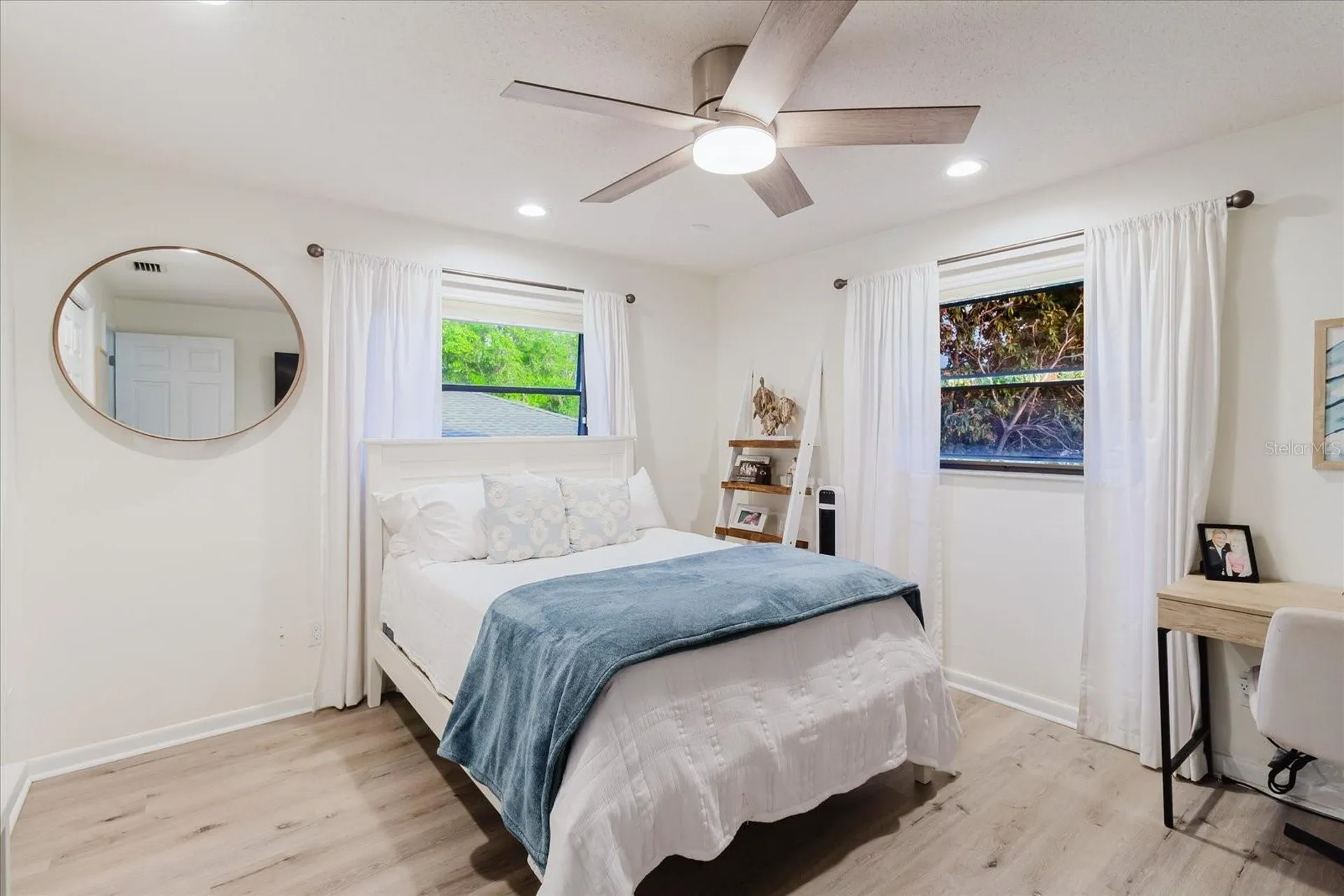 715 Rolling Hills Drive Palm Harbor FL 34683