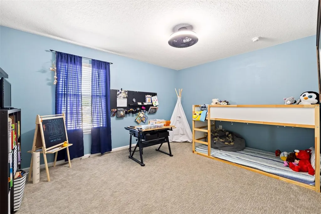 4245 Henry J Avenue St Cloud FL 34769