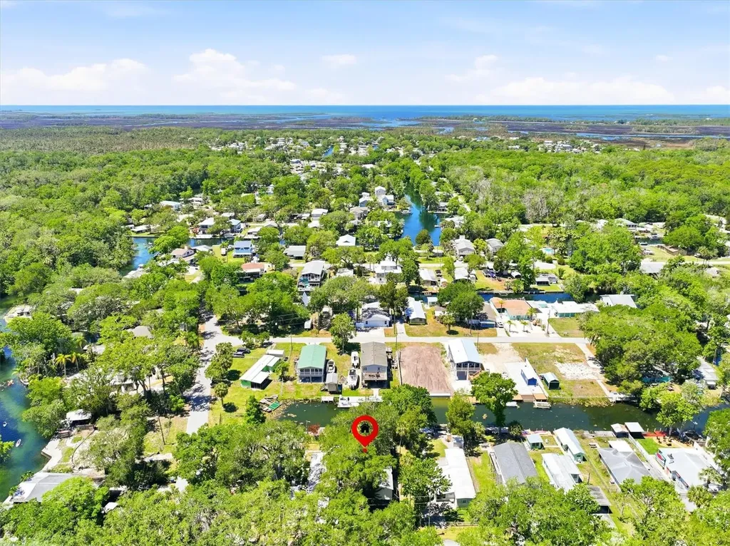 6169 Waverly Road Weeki Wachee FL 34607