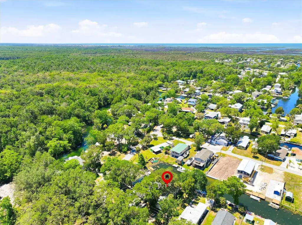 6169 Waverly Road Weeki Wachee FL 34607