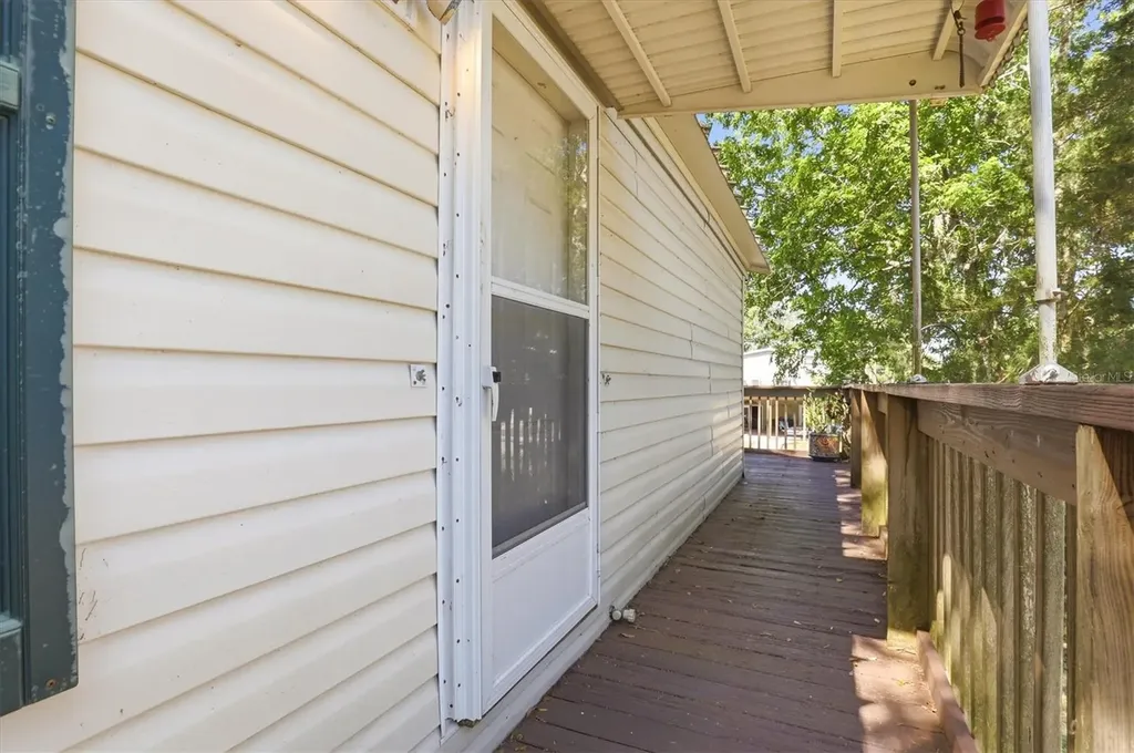 6169 Waverly Road Weeki Wachee FL 34607