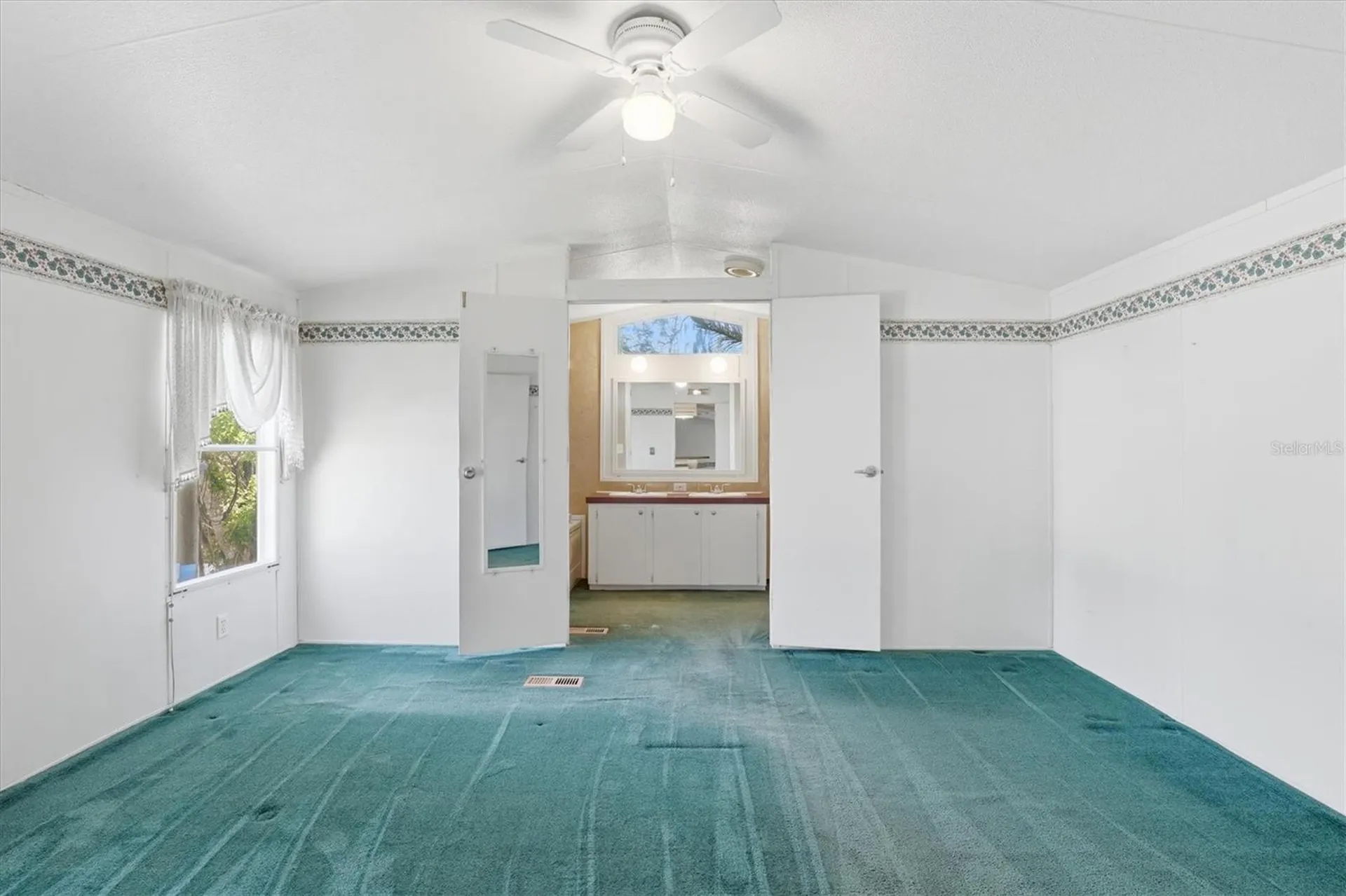 6169 Waverly Road Weeki Wachee FL 34607