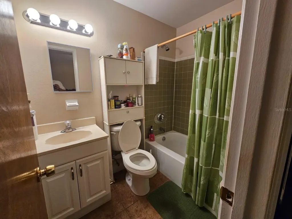 5483 Karen Court Orlando FL 32811