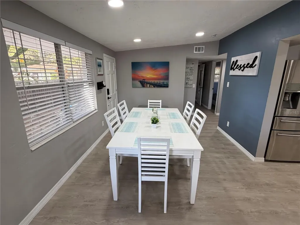 432 2nd Avenue NE Largo FL 33770