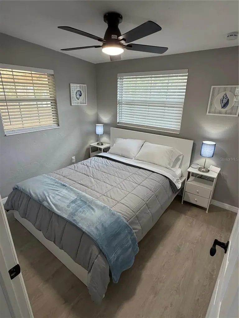 432 2nd Avenue NE Largo FL 33770