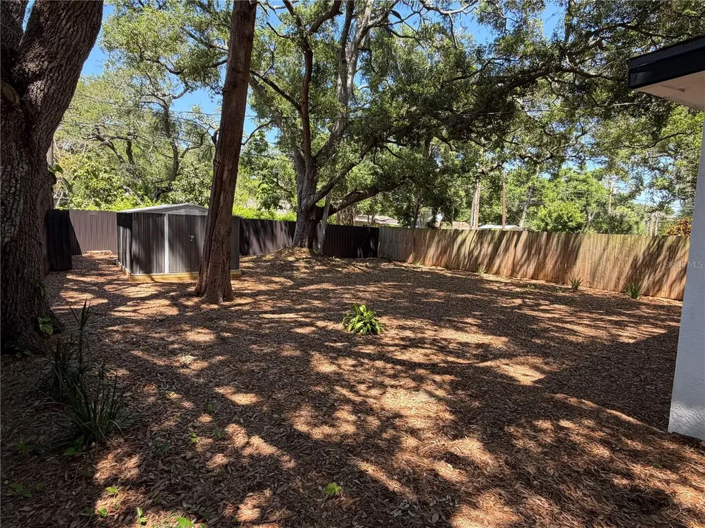 432 2nd Avenue NE Largo FL 33770