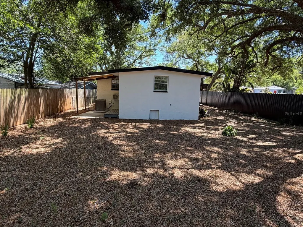 432 2nd Avenue NE Largo FL 33770