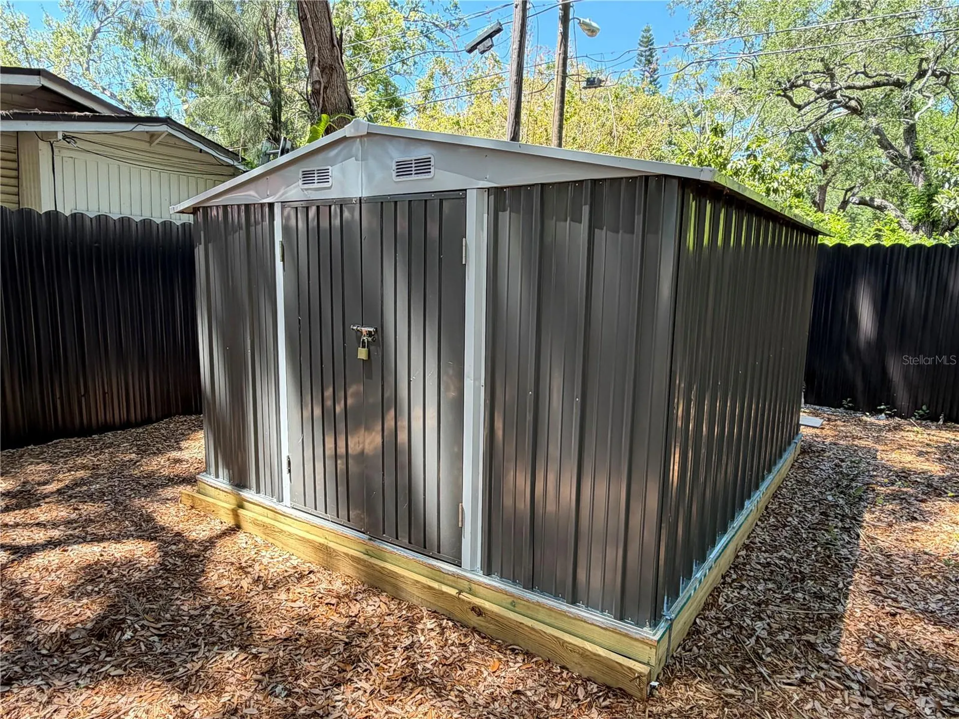 432 2nd Avenue NE Largo FL 33770