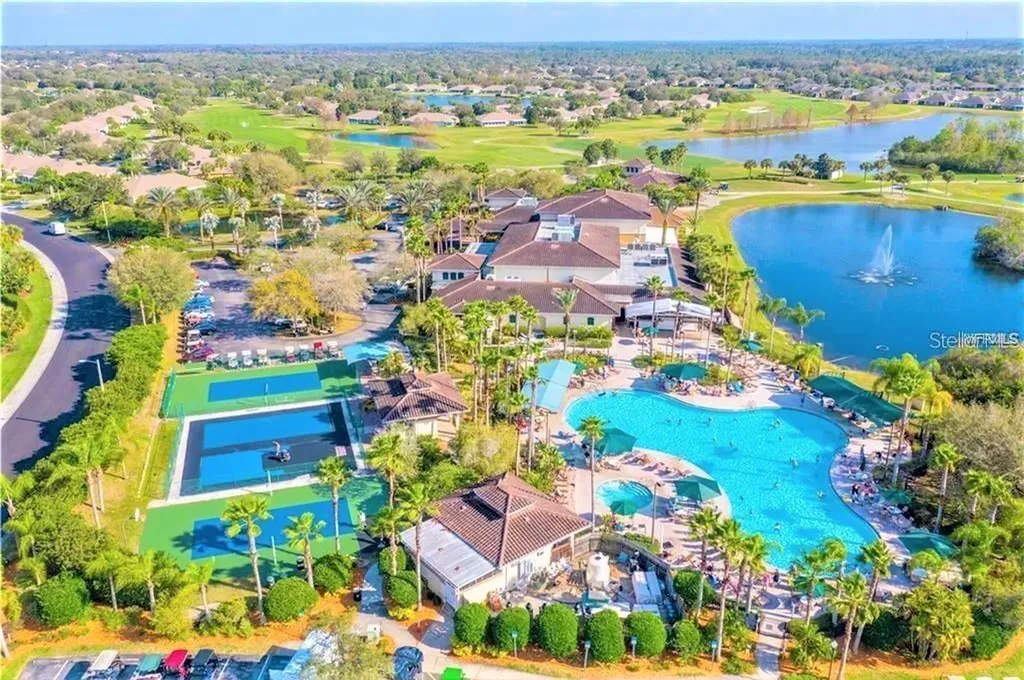 2068 Sifield Greens Way Sun City Center FL 33573