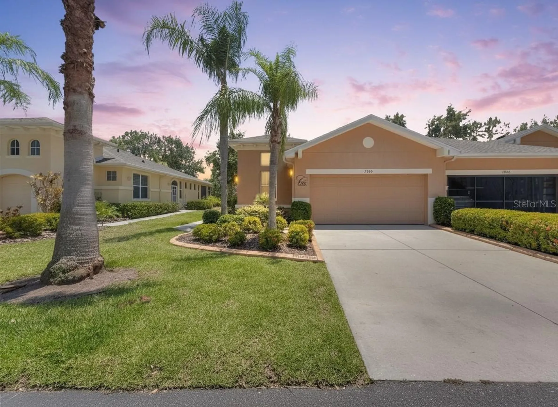 2068 Sifield Greens Way Sun City Center FL 33573