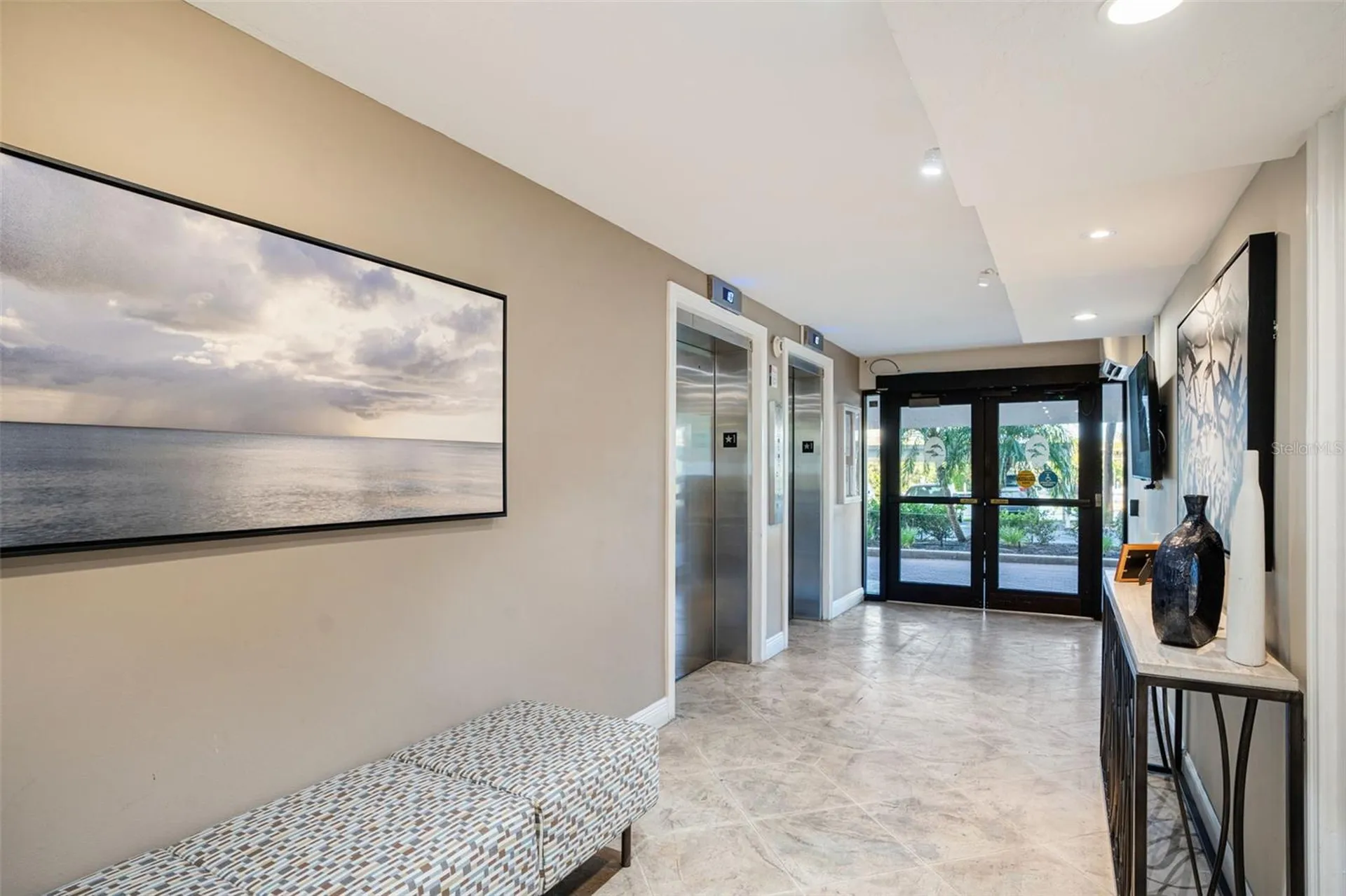 9397 Midnight Pass Road Sarasota FL 34242