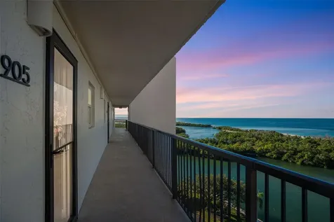 9397 Midnight Pass Road Sarasota FL 34242