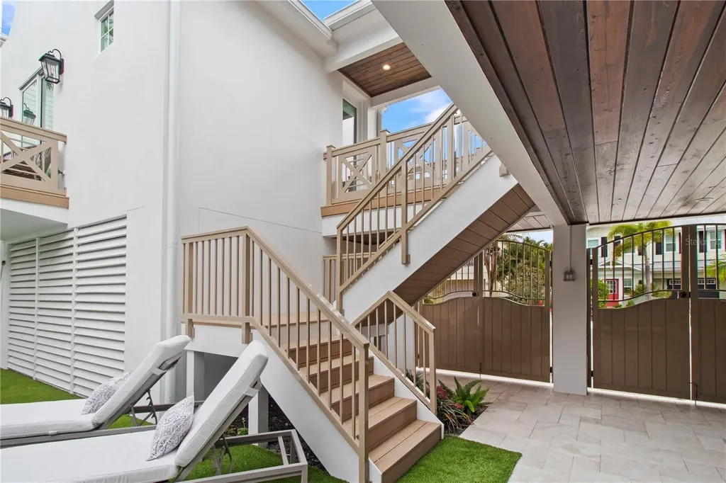 416 Alamanda Road Anna Maria FL 34216