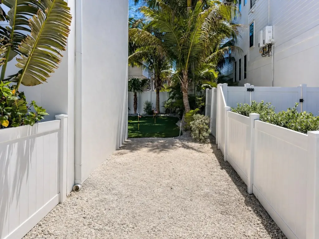 416 Alamanda Road Anna Maria FL 34216