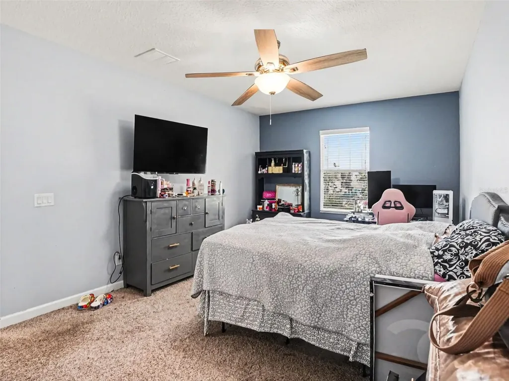 1042 Harmony Lane Clermont FL 34711