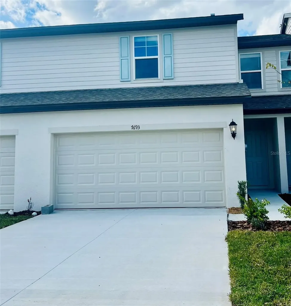 7693 Imagination Place Wesley Chapel FL 33545
