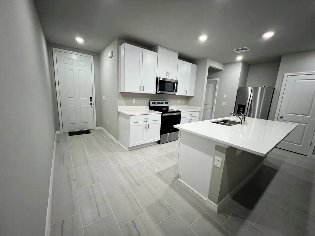 7693 Imagination Place Wesley Chapel FL 33545