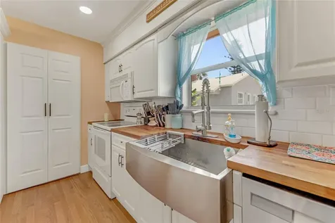 1910 Marilyn Street Daytona Beach FL 32118