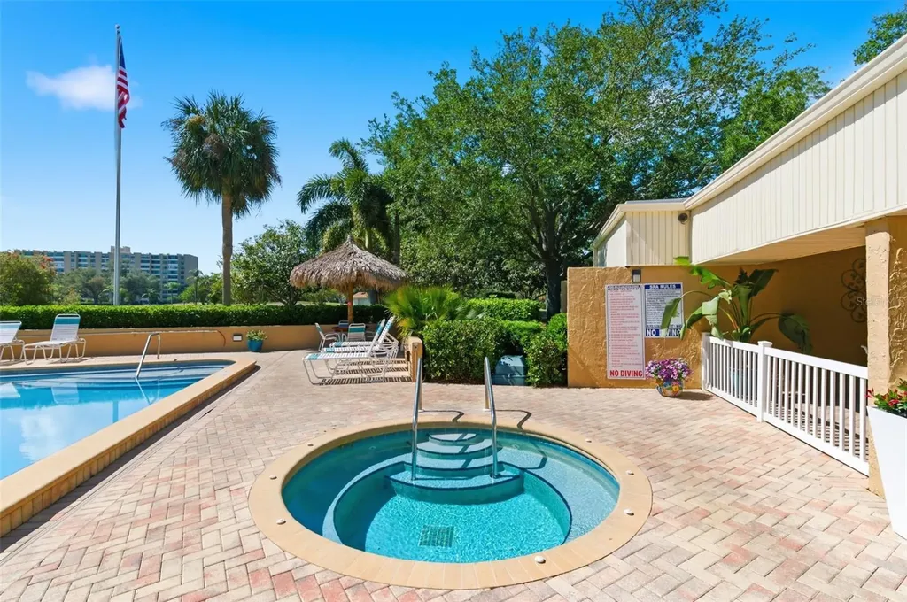 2616 Cove Cay Drive Clearwater FL 33760