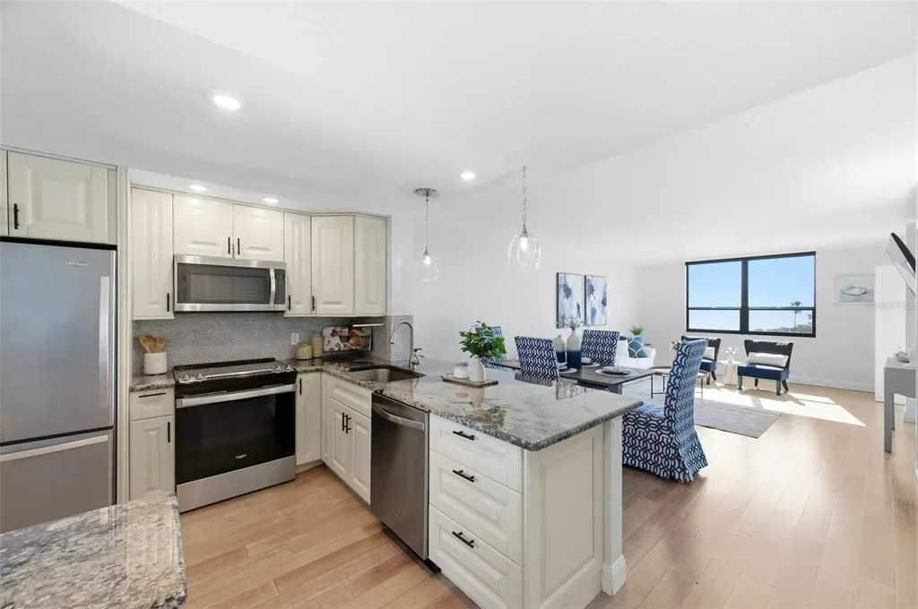 2616 Cove Cay Drive Clearwater FL 33760