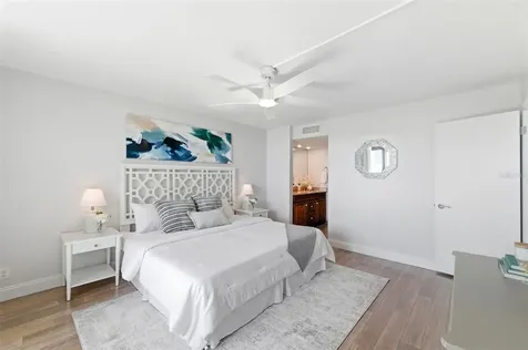 2616 Cove Cay Drive Clearwater FL 33760
