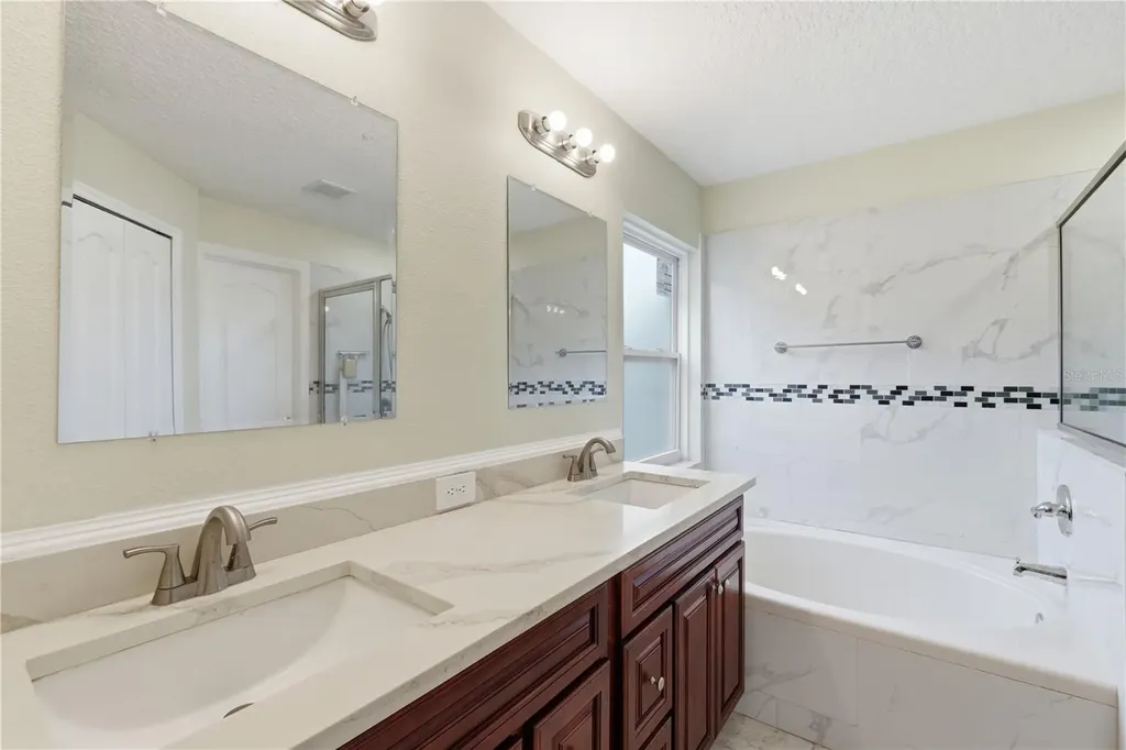 4207 Andover Cay Boulevard Orlando FL 32825