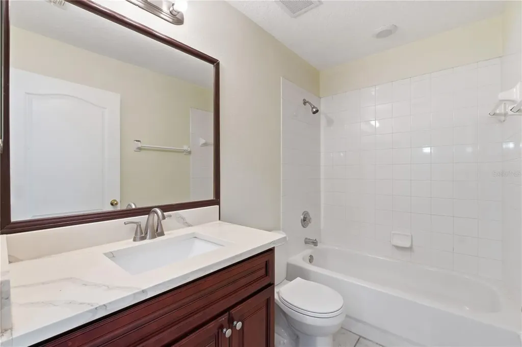 4207 Andover Cay Boulevard Orlando FL 32825