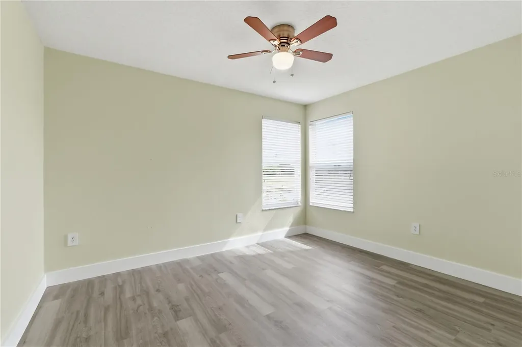 4207 Andover Cay Boulevard Orlando FL 32825