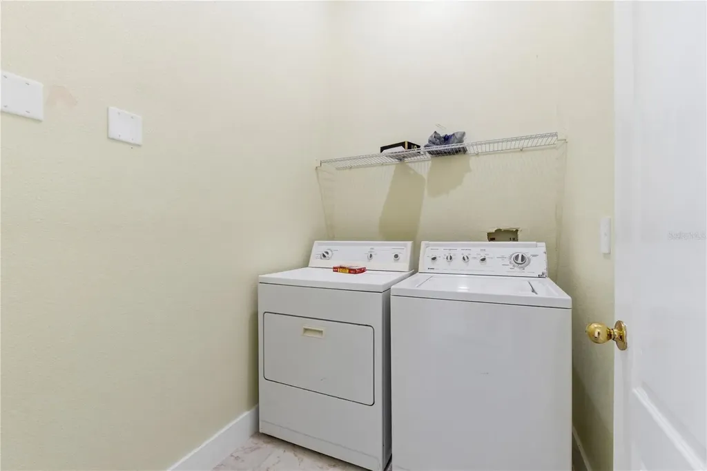 4207 Andover Cay Boulevard Orlando FL 32825