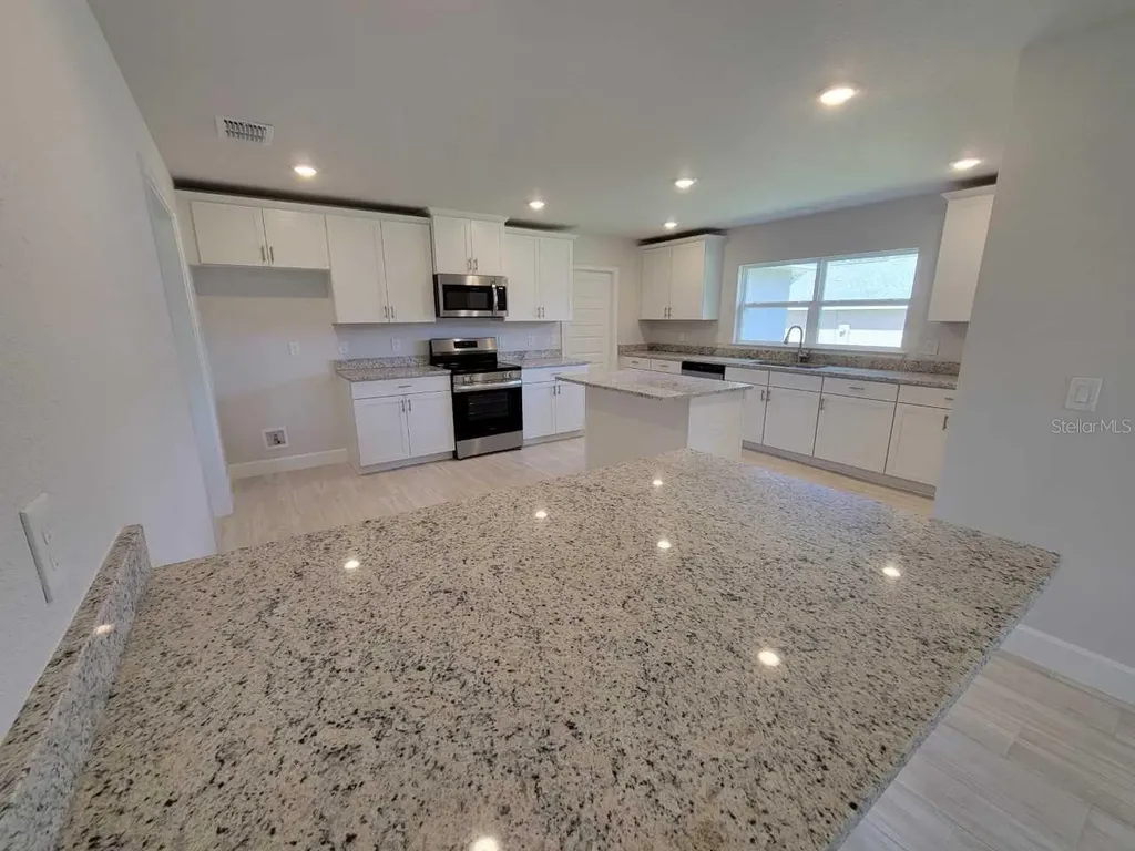 16587 SW 55th Court Road Ocala FL 34473
