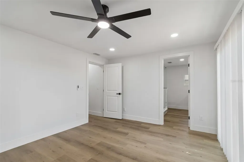 4790 Shore Acres Boulevard NE St Petersburg FL 33703