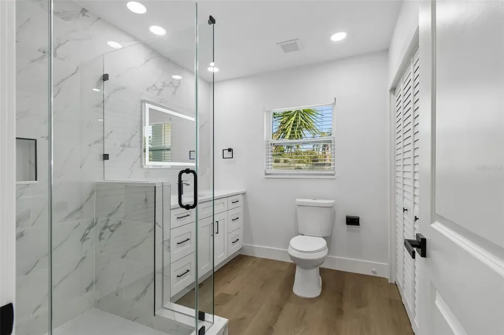 4790 Shore Acres Boulevard NE St Petersburg FL 33703