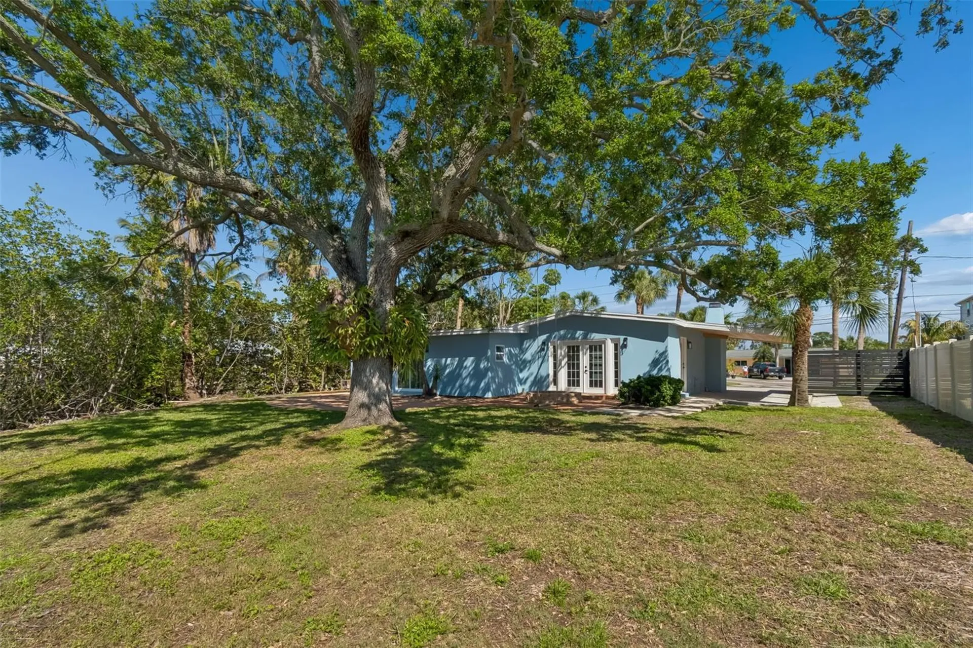 4790 Shore Acres Boulevard NE St Petersburg FL 33703