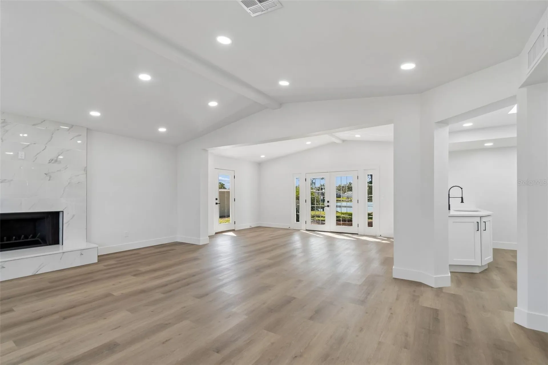 4790 Shore Acres Boulevard NE St Petersburg FL 33703