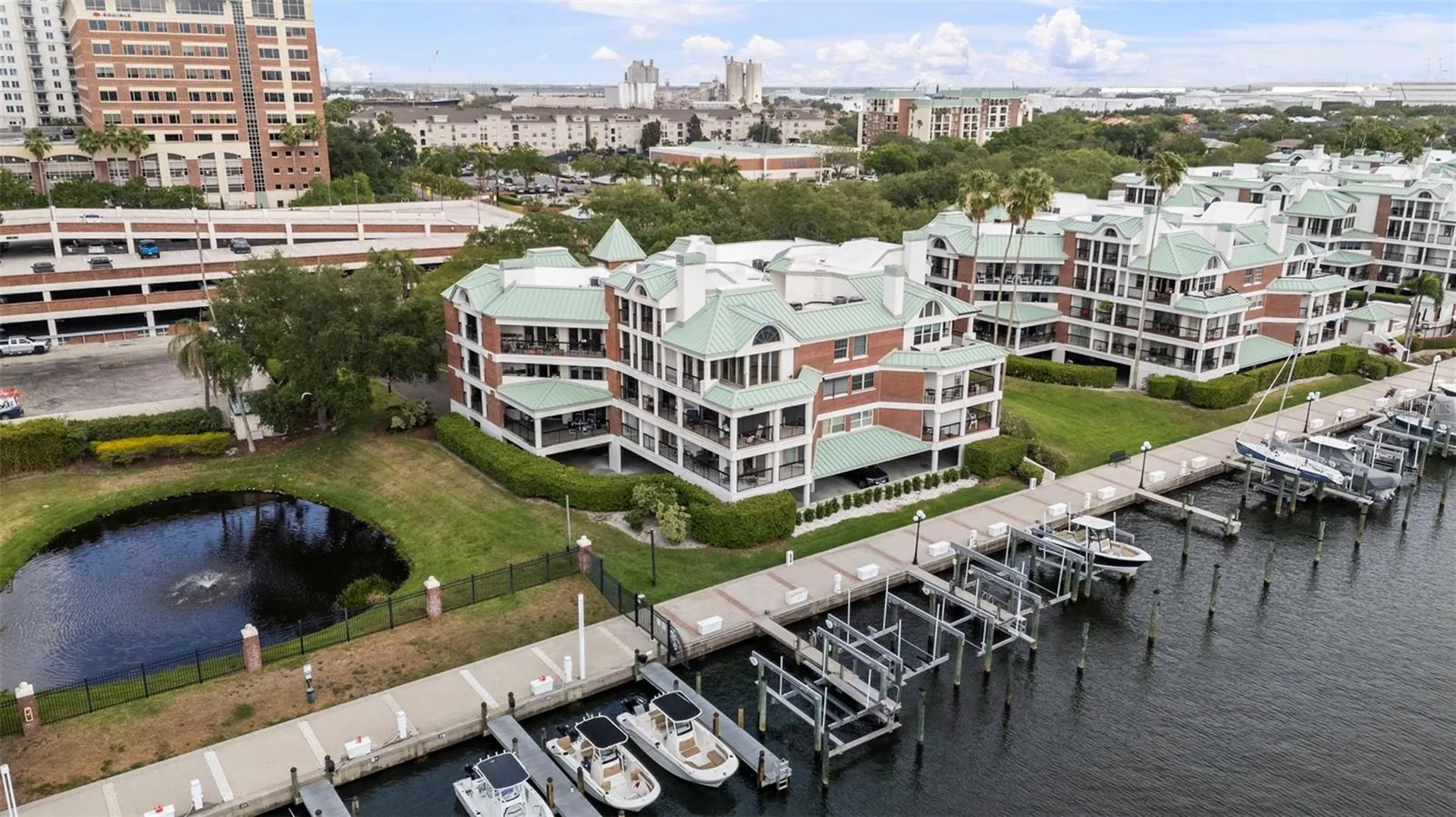 707 Seddon Cove Way Tampa FL 33602
