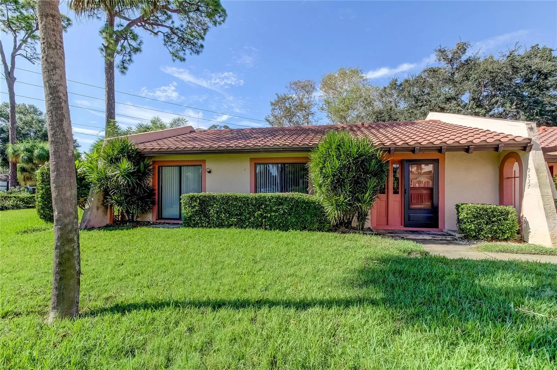9537 86th Avenue Seminole FL 33777