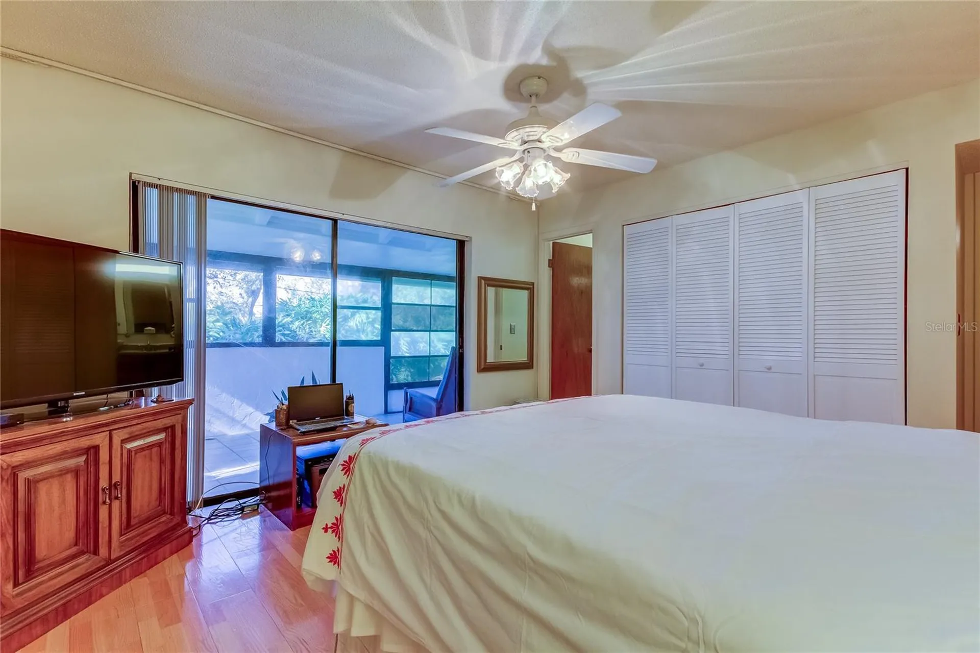 9537 86th Avenue Seminole FL 33777