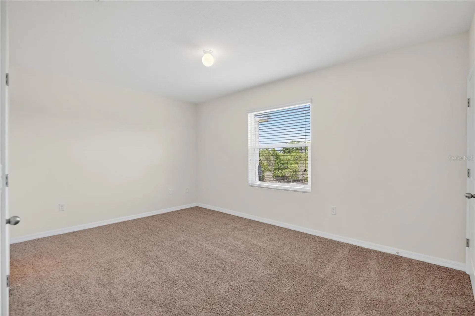 8850 Indigo Trail Loop Riverview FL 33578