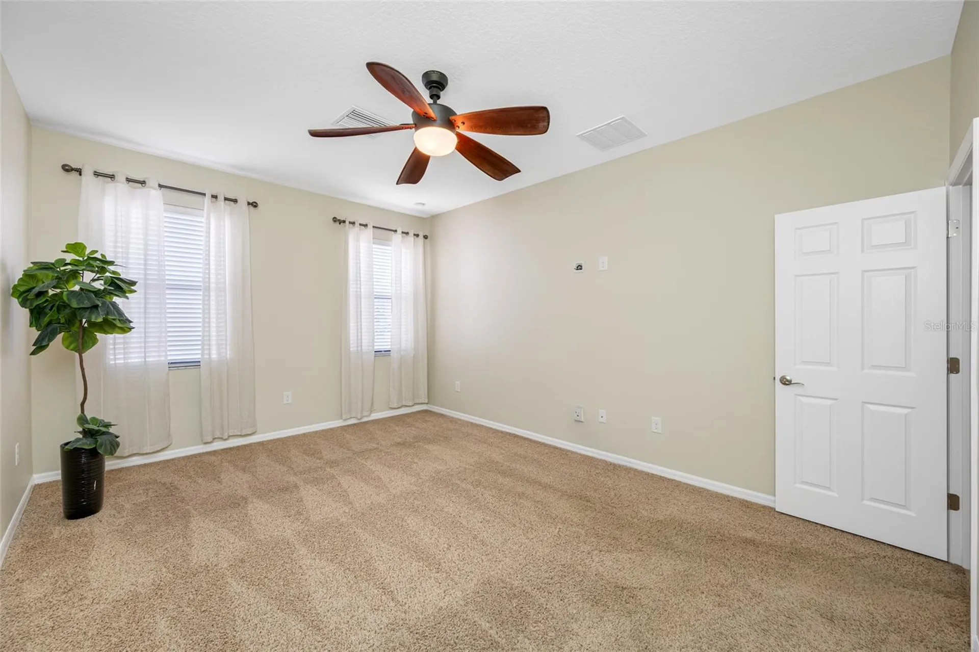 2527 Silverback Court Palm Harbor FL 34684