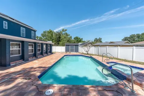 12101 74th Street Largo FL 33773