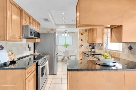 12101 74th Street Largo FL 33773